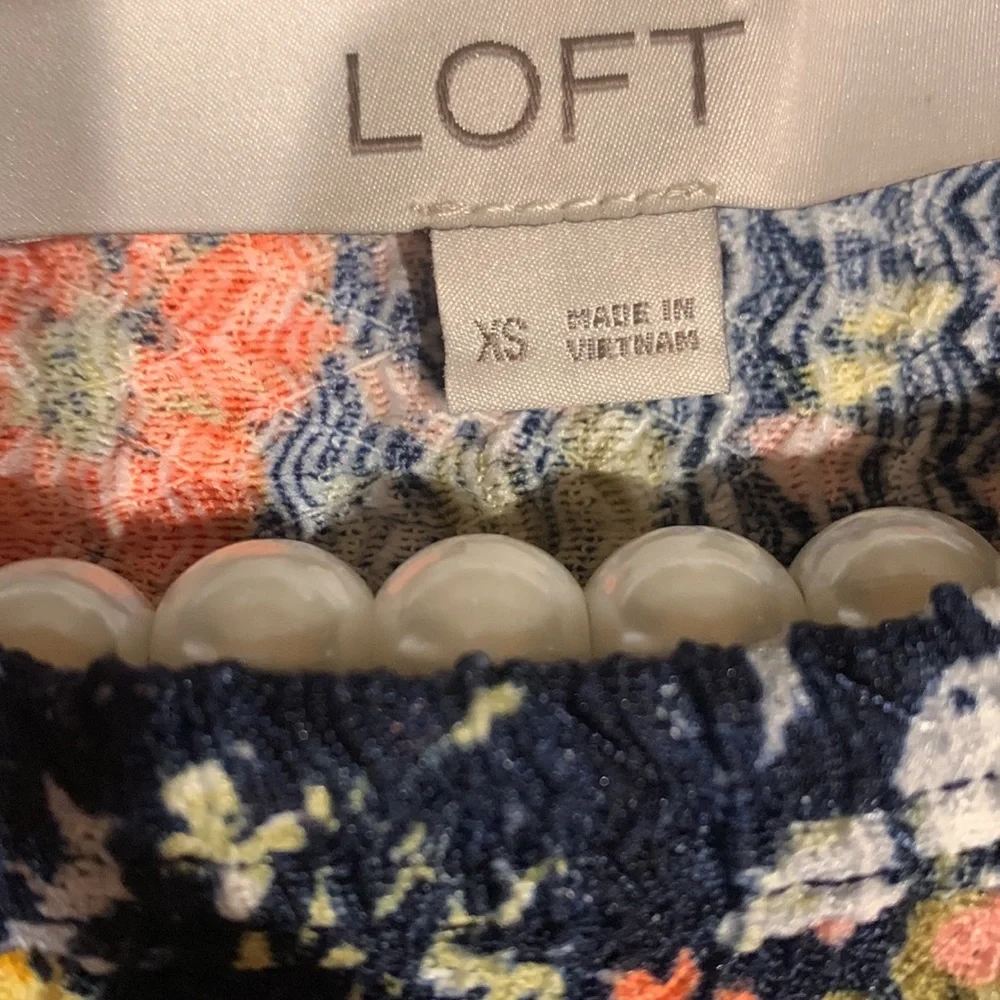Loft Puff Sleeve Top